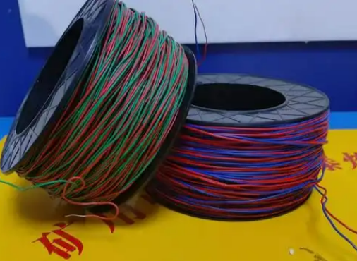 监利放炮线的主要材质有哪些？不同材质的适用场景有何区别？